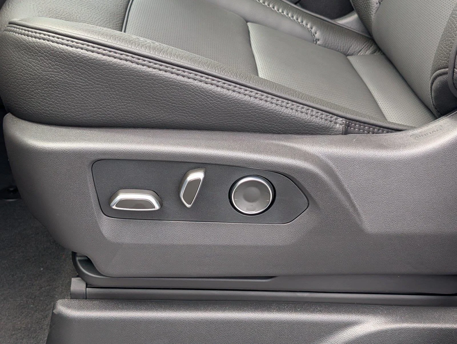 New 2026 Glacier White Tricoat GMC Denali image 11
