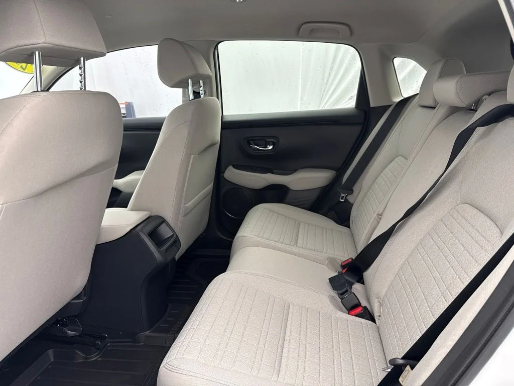 New 2027 Platinum White Pearl Honda LX image 14