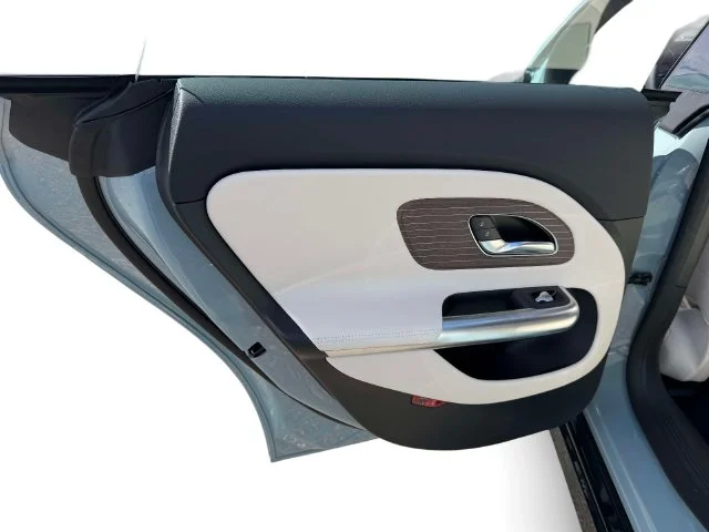 New 2027  Mercedes-Benz CLA 220 image 15