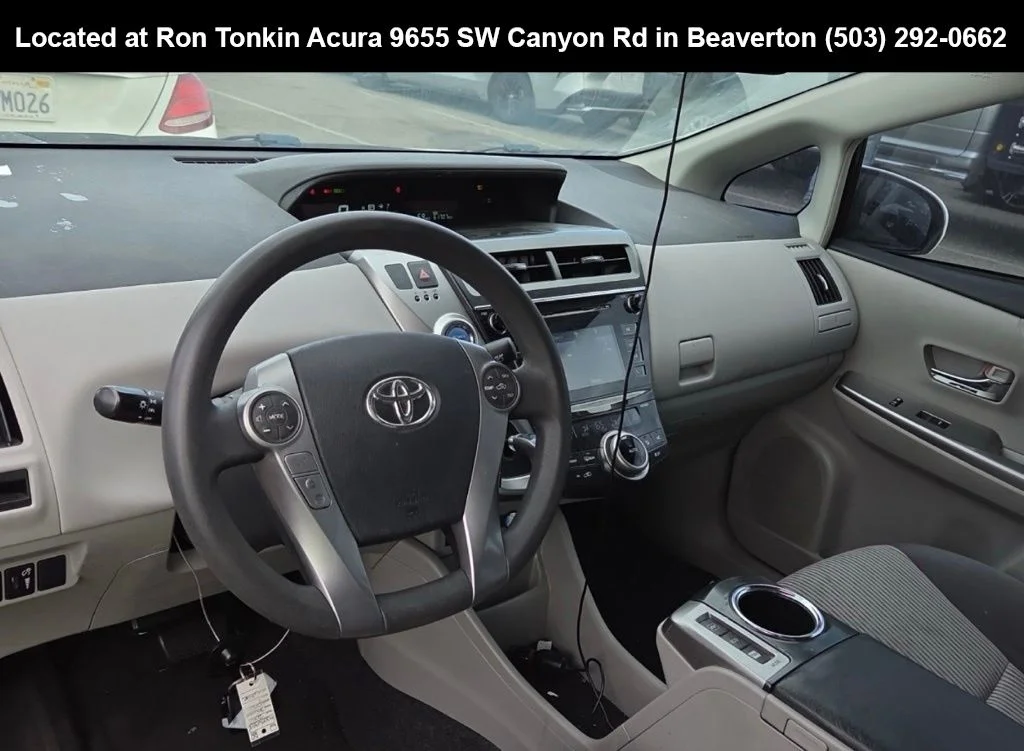 Used 2017 Blizzard Pearl Toyota Two image 6