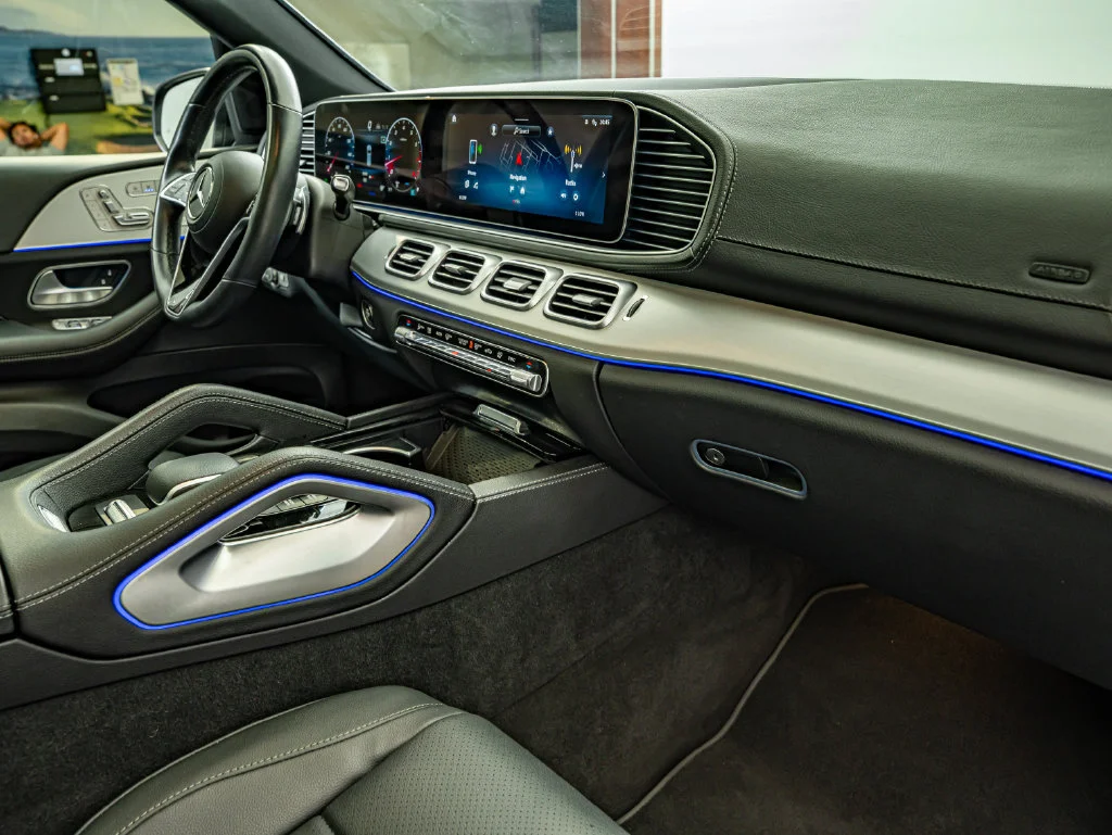 Used 2024 Black Mercedes-Benz GLS 450 image 42