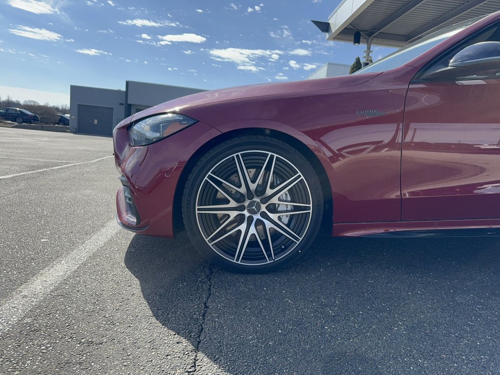 New 2026 MANUFAKTUR Patagonia Red Metallic Mercedes-Benz AMG® C 43 image 7