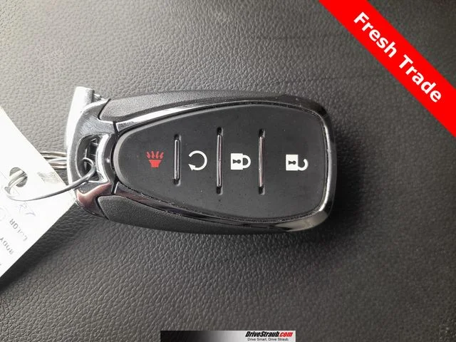 Used 2025 Green Chevrolet ACTIV image 10