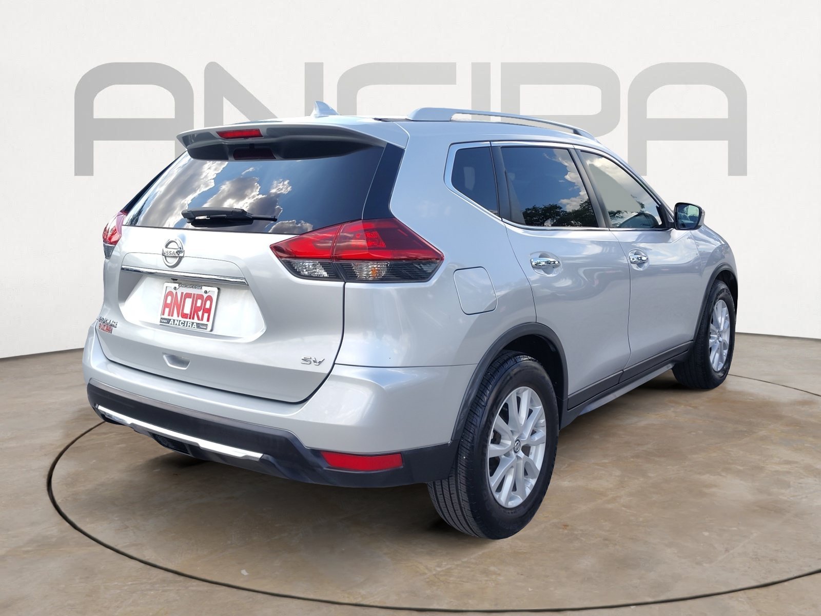 Used 2018 Brilliant Silver Nissan SV image 11