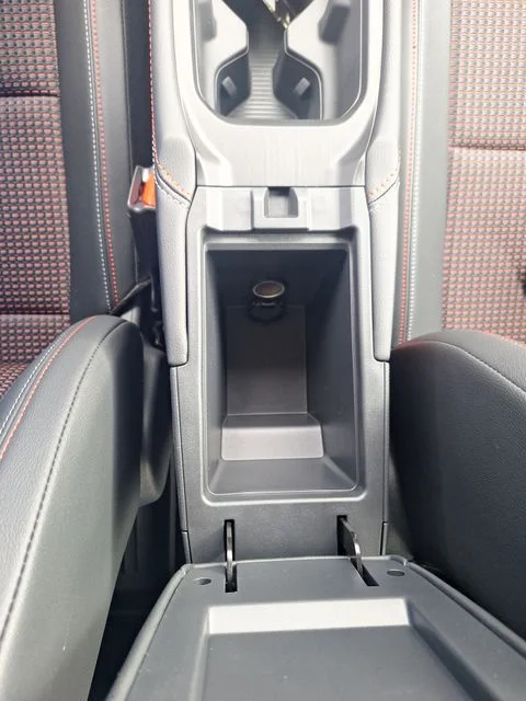 New 2026 Canyon Bronze Metallic Nissan SR image 25