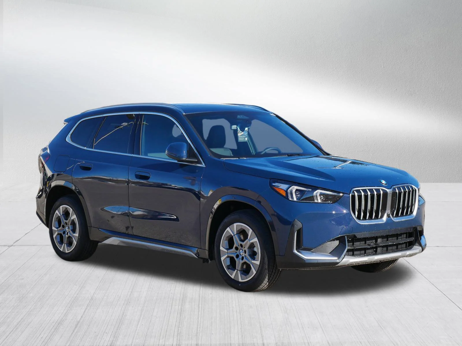 2026 BMW X1 xDrive28i's photo