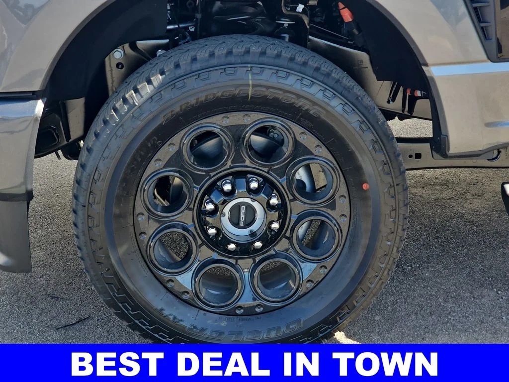 New 2026 Carbonized Gray Metallic Ford F-250® Lariat® image 36