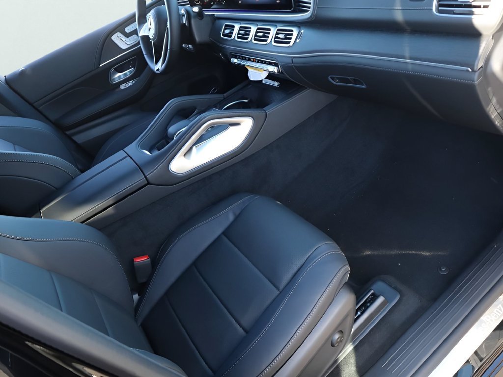 Used 2026 Obsidian Black Metallic Mercedes-Benz GLE 450 image 18