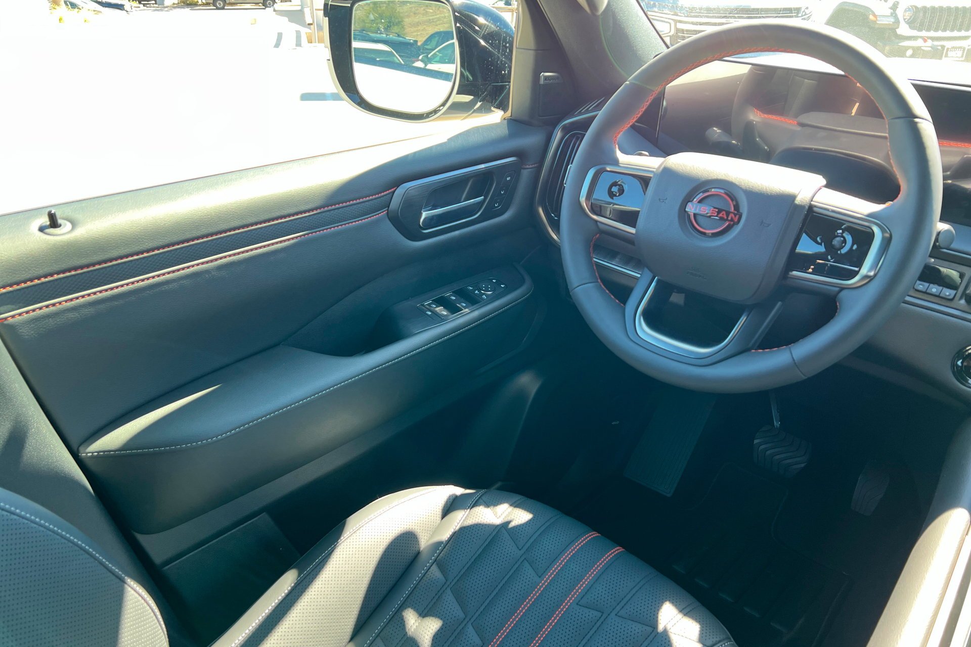 New 2026 Aspen White TriCoat Nissan PRO-4X® image 12