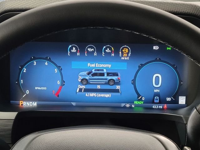 2025 Ford F-150 XLT - Photo 32