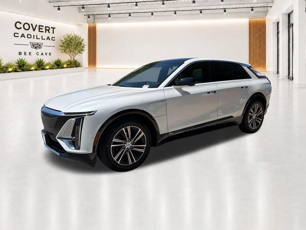Used 2024 White Cadillac Luxury image 4