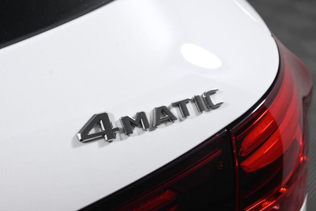 New 2026 Polar White Mercedes-Benz GLA 250 image 38