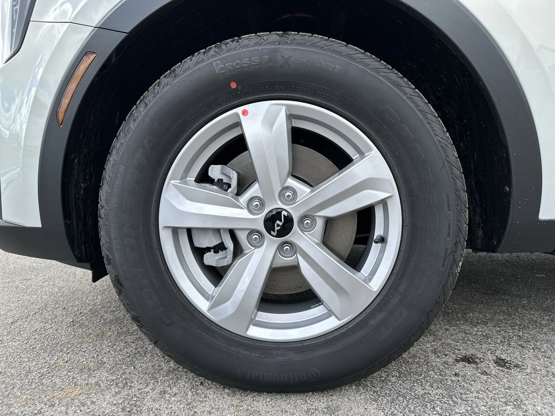 New 2026 Ivory Silver Kia LX image 11