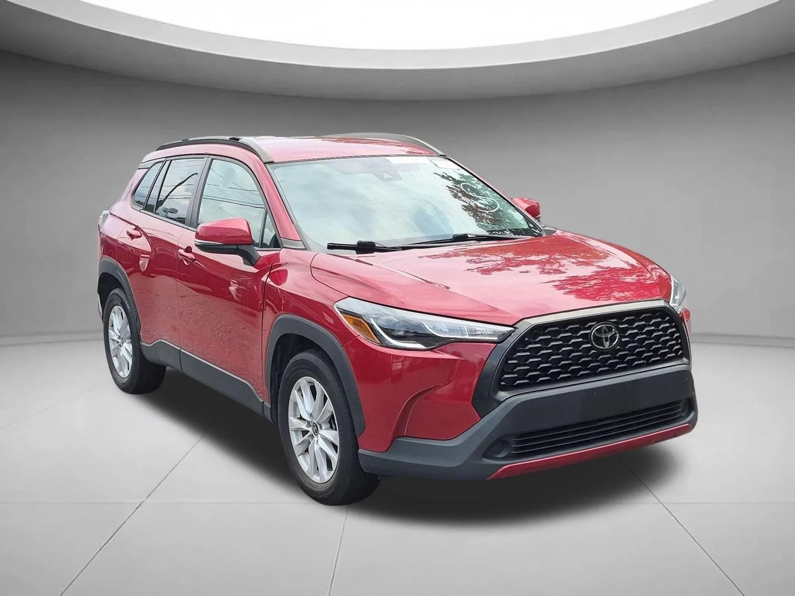 Used 2022 Barcelona Red Metallic Toyota LE image 7