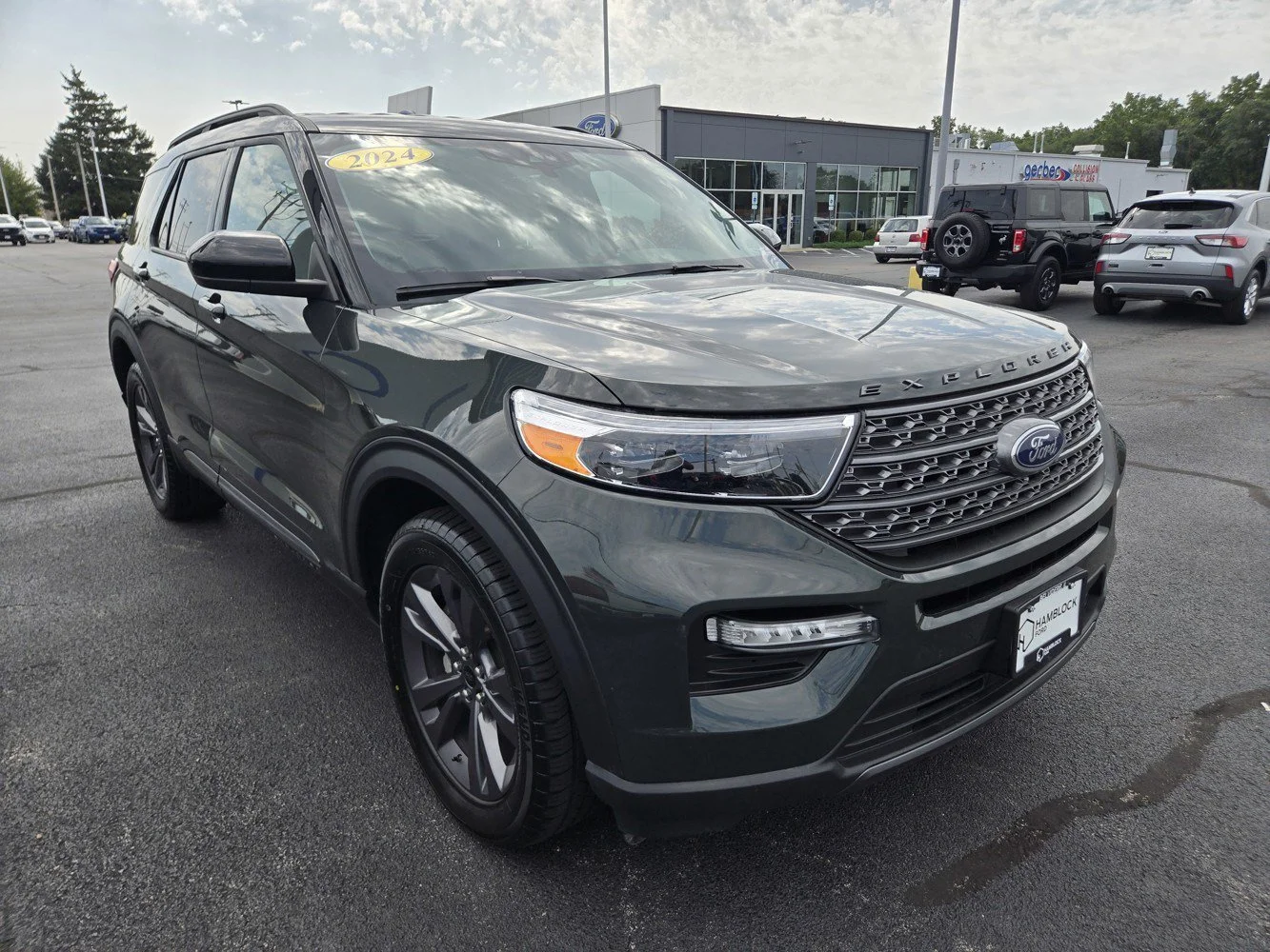 2024 Ford Explorer