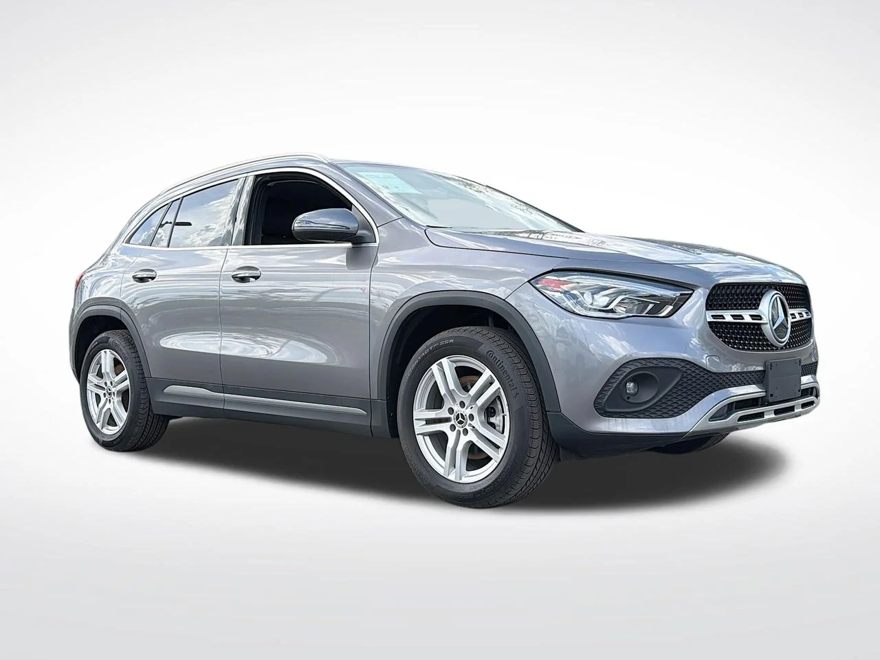 Used 2023  Mercedes-Benz GLA 250 image 3