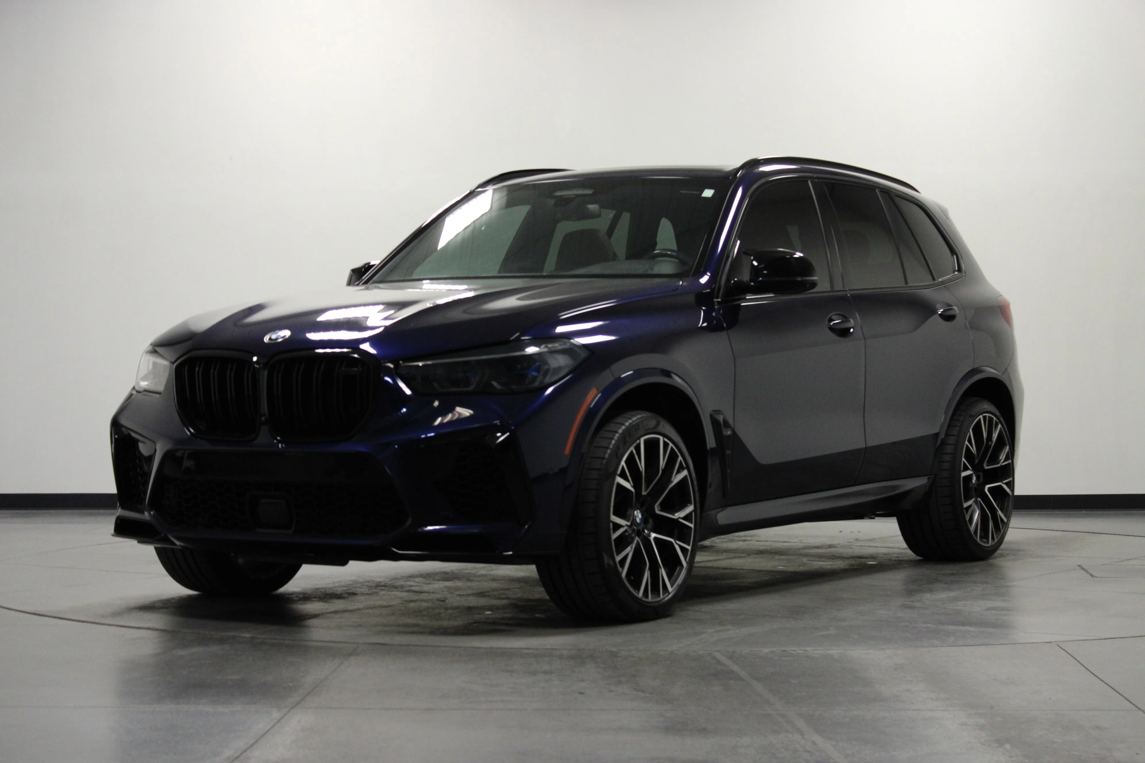 Used 2022 Tanzanite Blue II Metallic BMW Base image 8