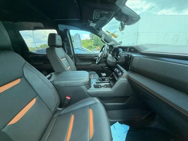 Used 2026 Onyx Black GMC AT4 image 7