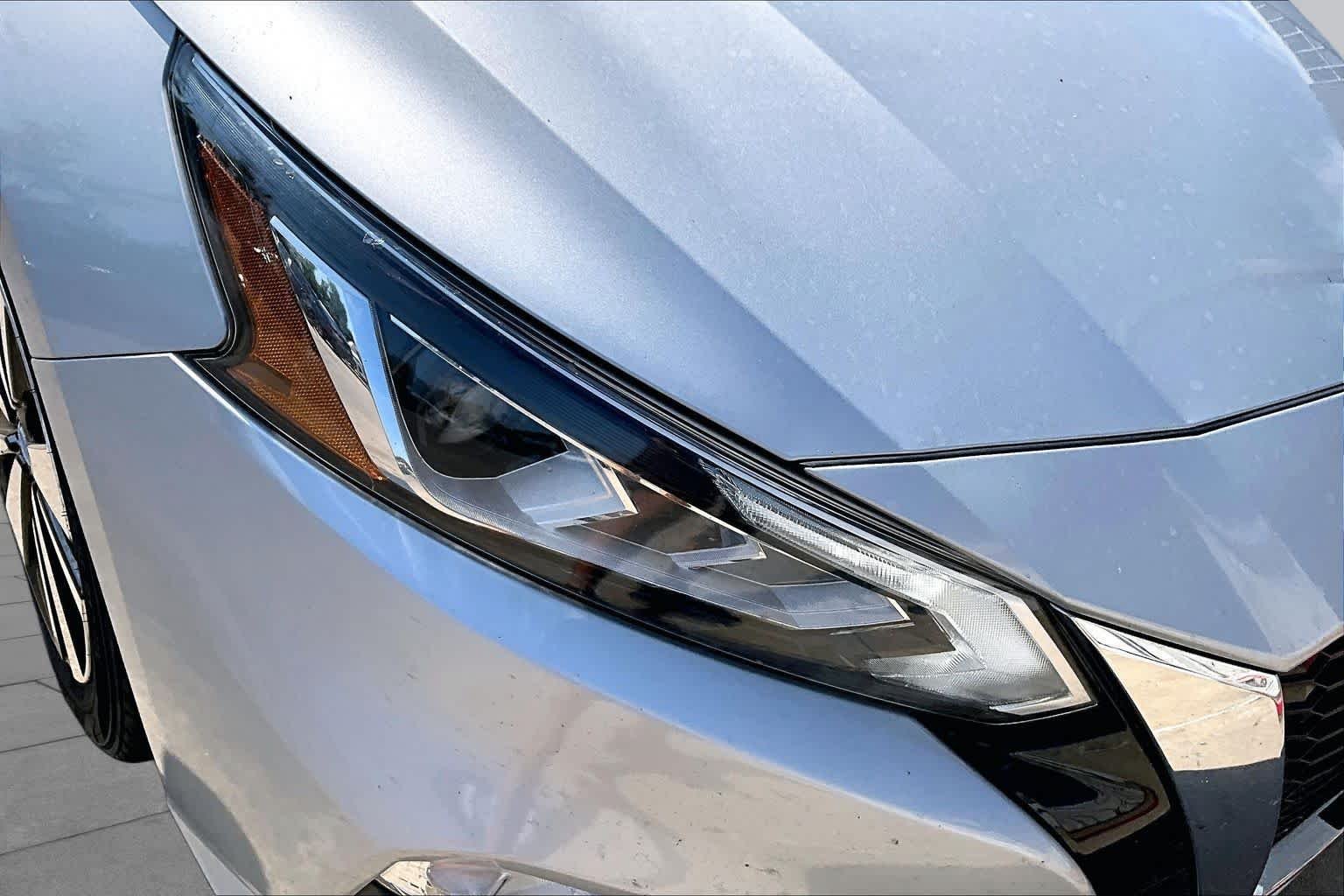 Used 2021 Brilliant Silver Metallic Nissan 2.5 SV image 27