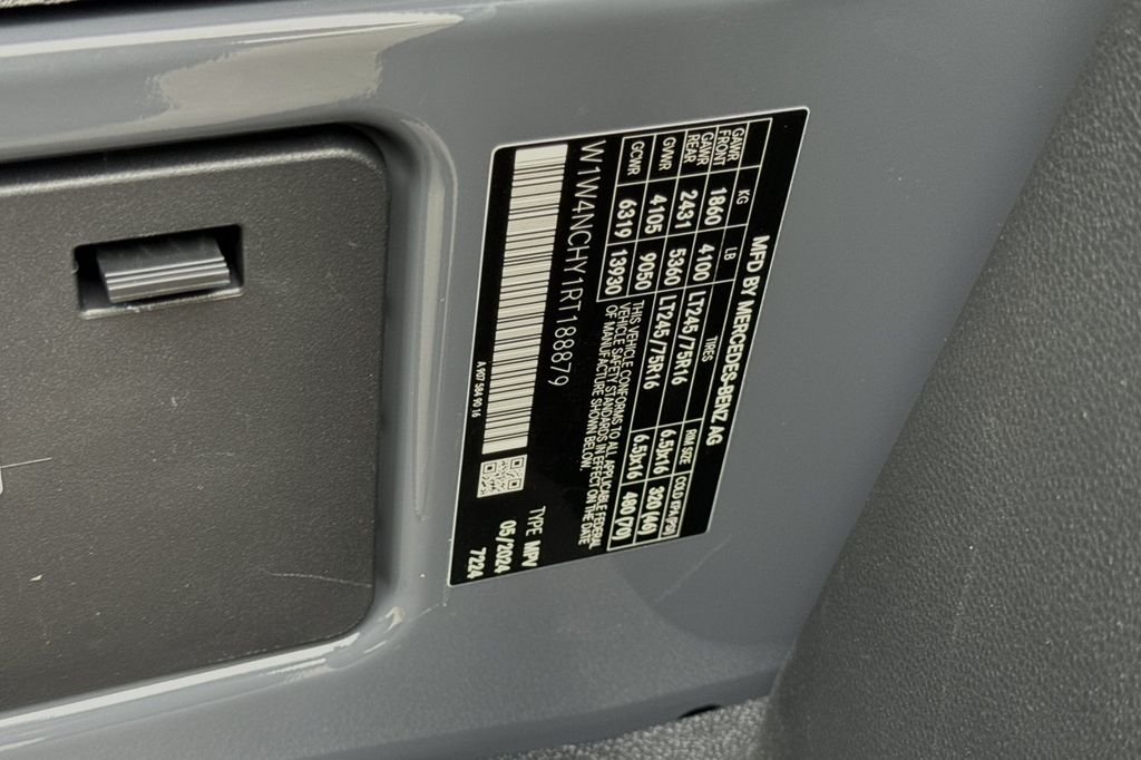 Used 2024 Gray Mercedes-Benz Cargo 170 WB image 26