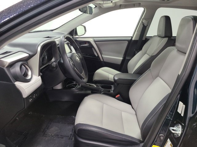 Certified Used 2018 Aqua Toyota Hybrid Limited image 17