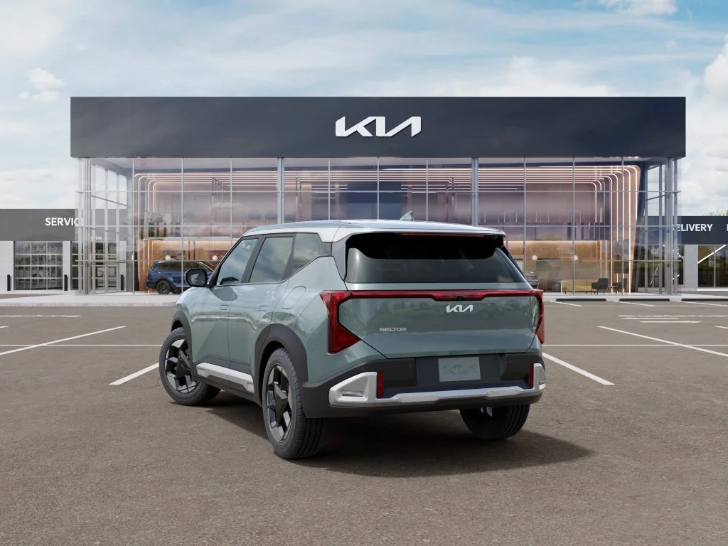 New 2027 Iceberg Green Kia S image 4