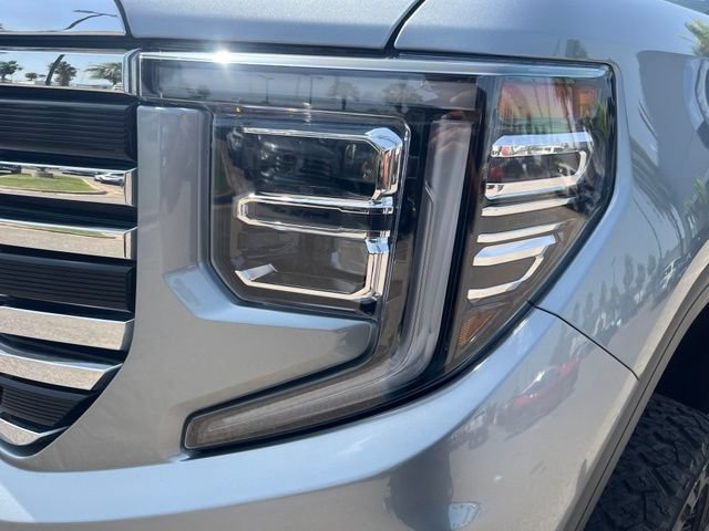 Used 2024 Sterling Metallic GMC SLT image 4