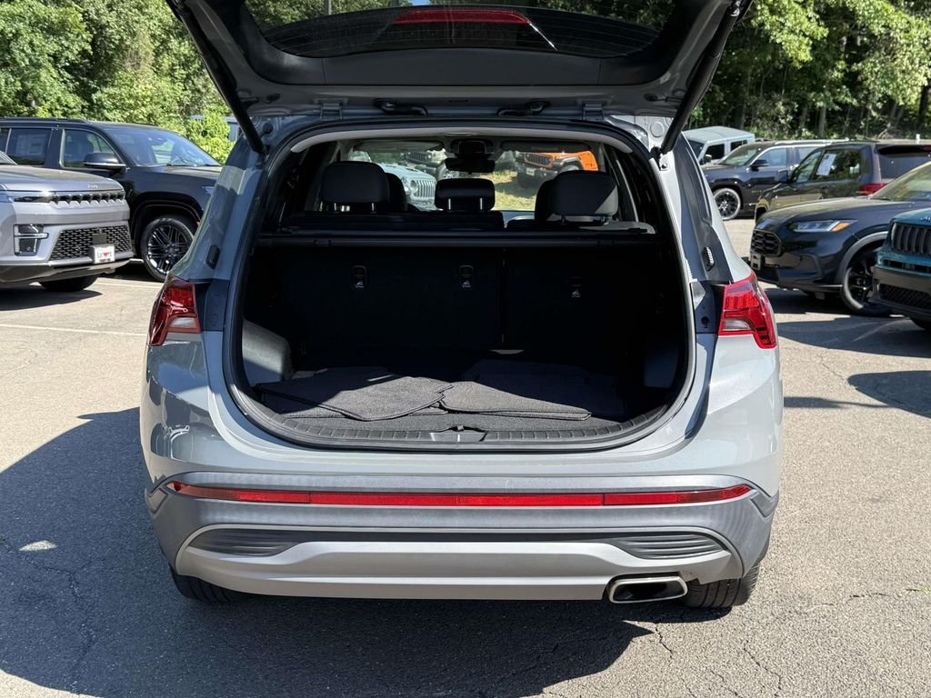 Used 2023 Gray Hyundai SEL image 31