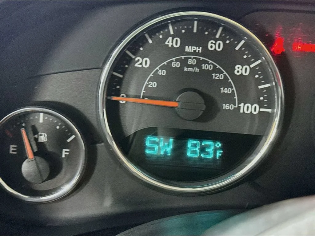 Used 2012 White Jeep Rubicon image 15