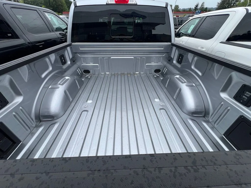 New 2026 Iconic Silver Metallic Ford Tremor® image 7