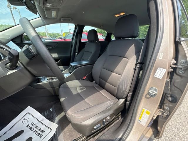 Used 2023 Gray Chevrolet LT image 12