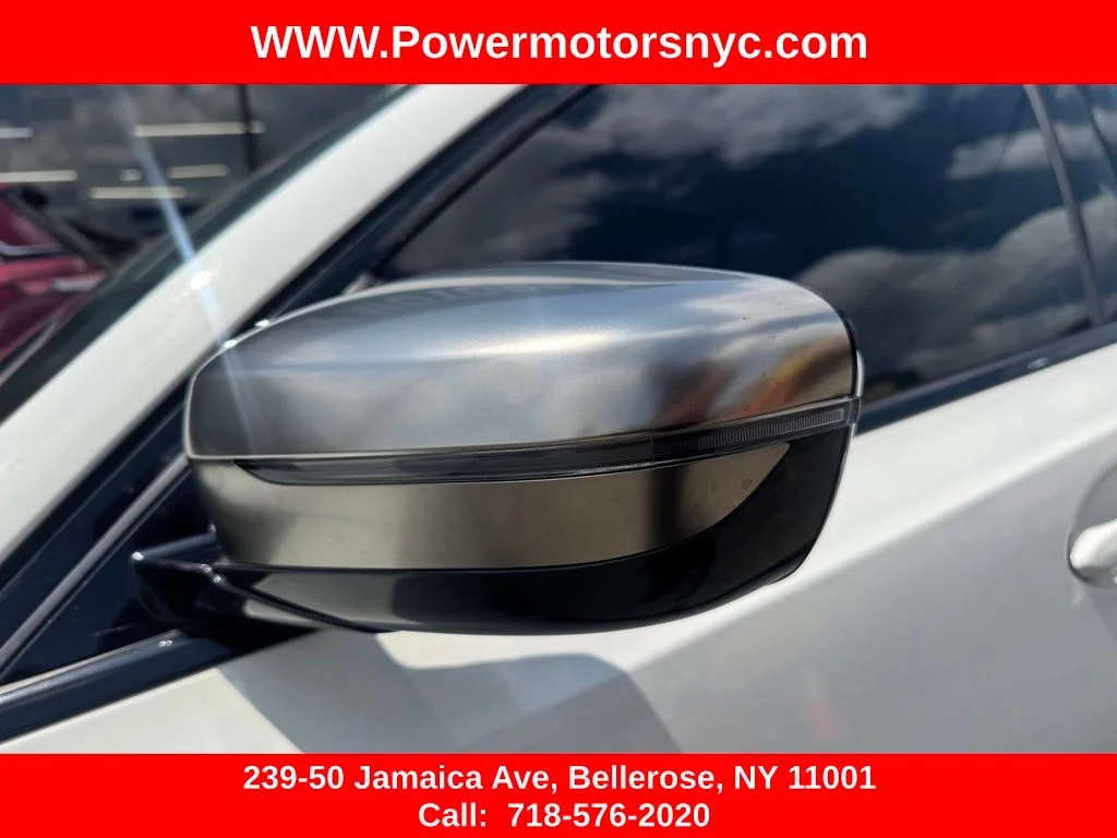 Used 2020 White BMW M340i xDrive image 11