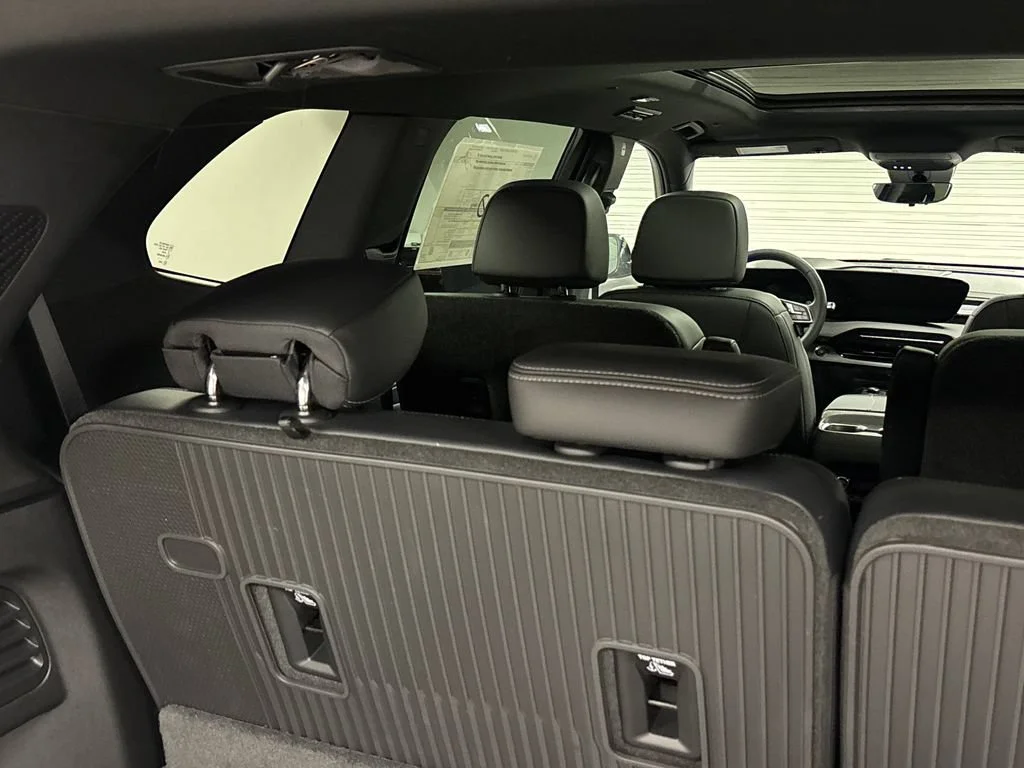 2026 Buick Enclave Sport Touring - Photo 18
