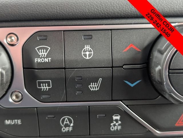 New 2026 Black Clear-Coat Exterior Paint Jeep Sahara image 20