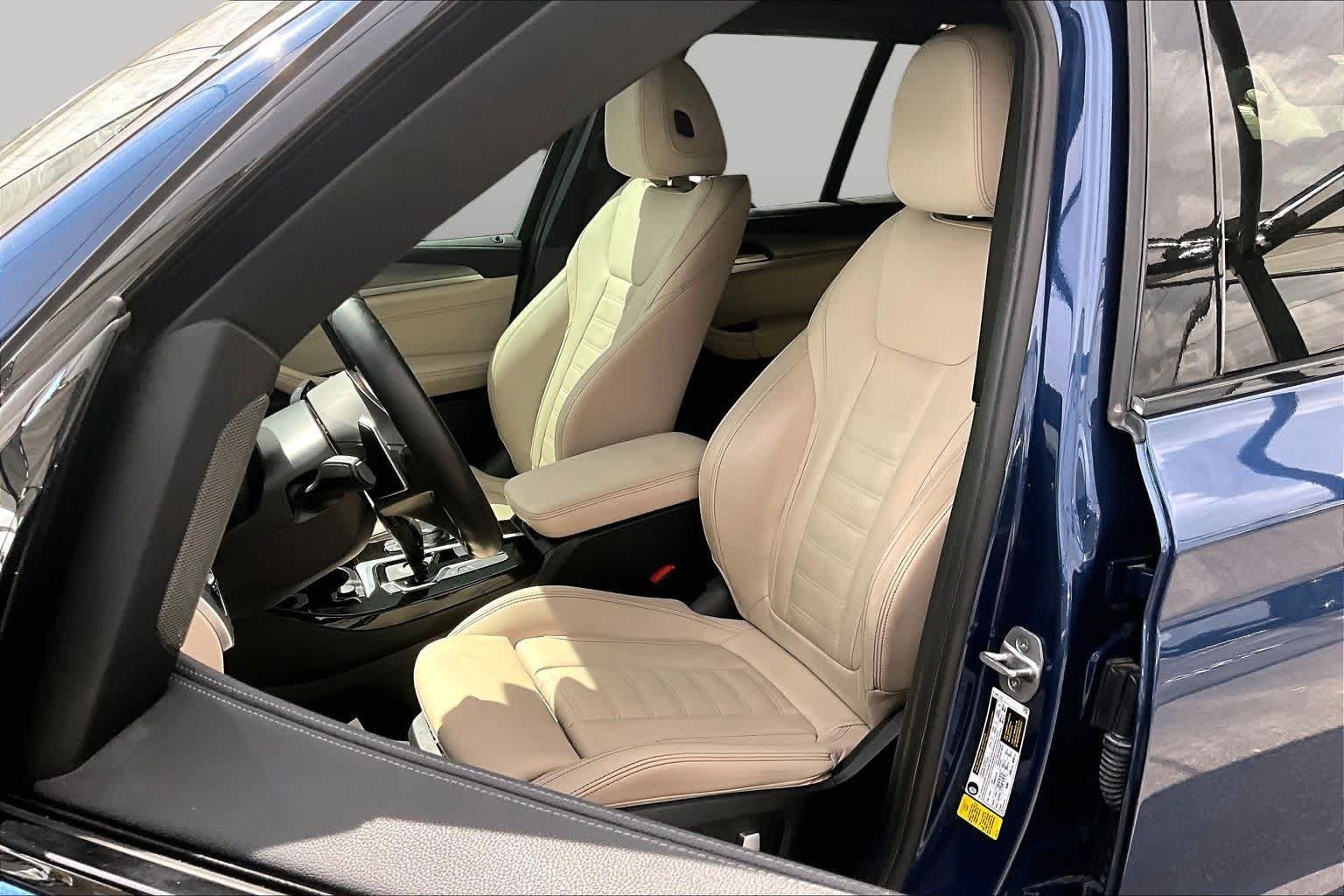Used 2021 Phytonic Blue Metallic BMW sDrive30i image 8