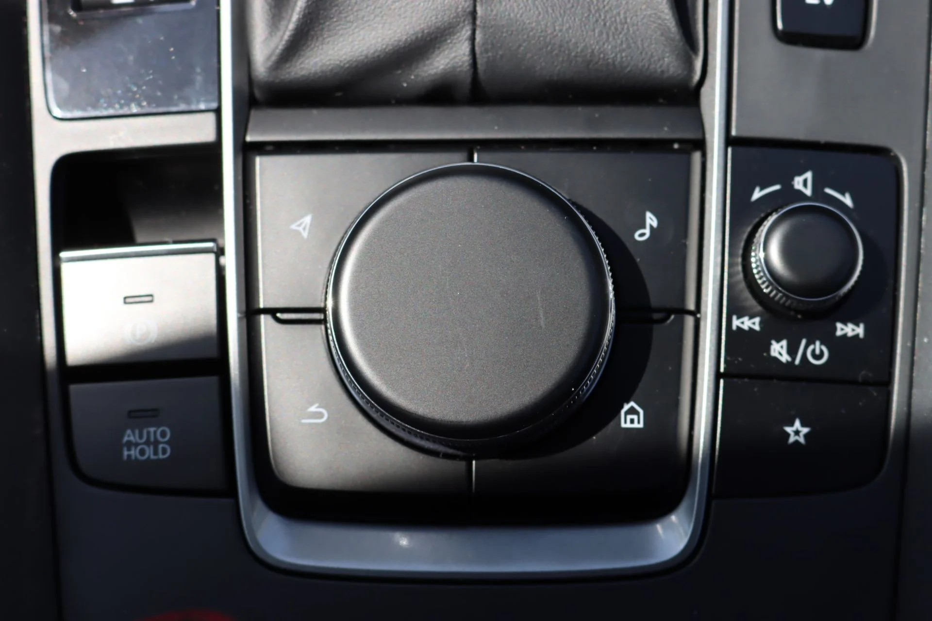 New 2026 Wind Chill Pearl Mazda Preferred AWD image 14