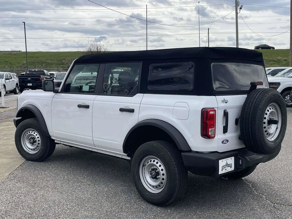 New 2026 White Ford Base image 5