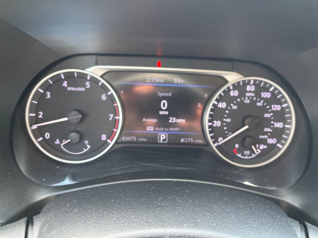 Used 2025 White Nissan SV image 15