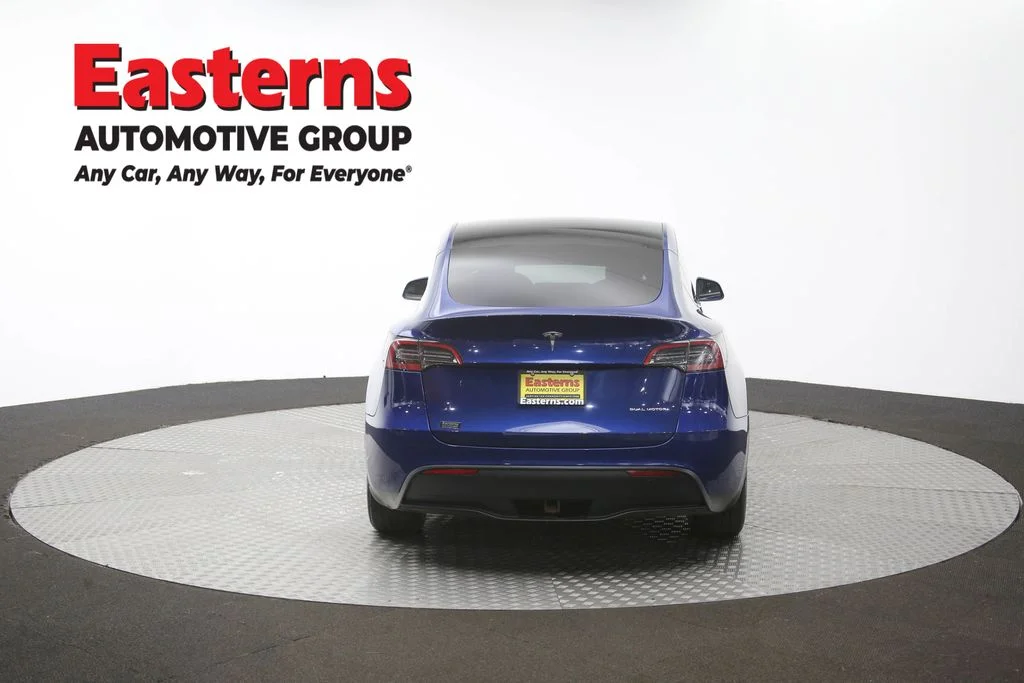 Used 2022 Blue Tesla Long Range image 30