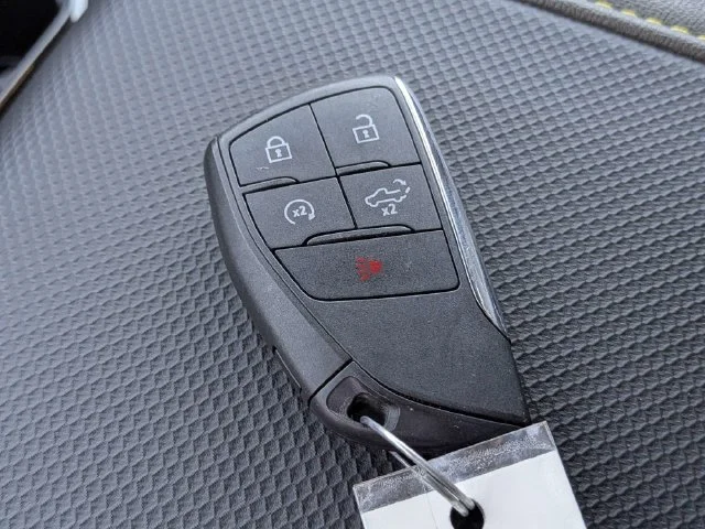 Used 2025 Gray Chevrolet ZR2 image 29