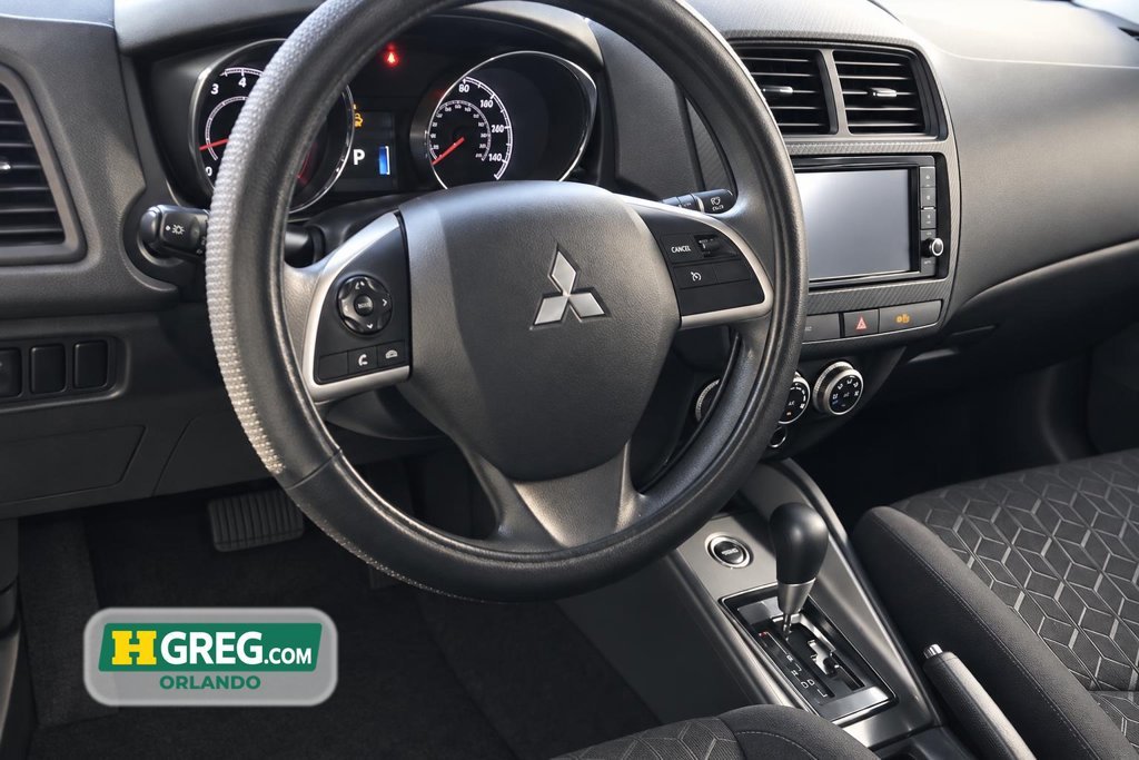 Used 2023 Red Mitsubishi ES image 10