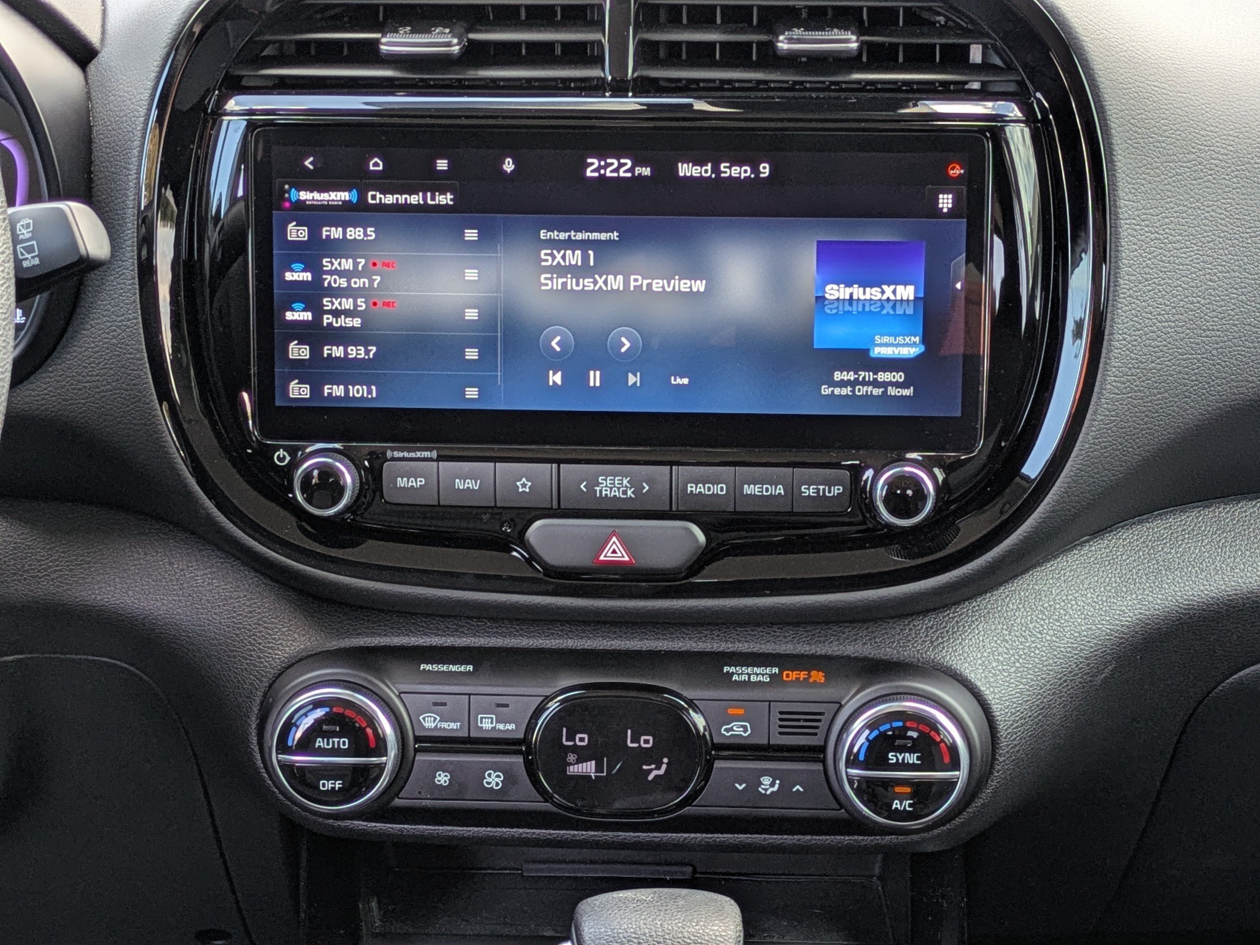 2025 Kia Soul S - Photo 16