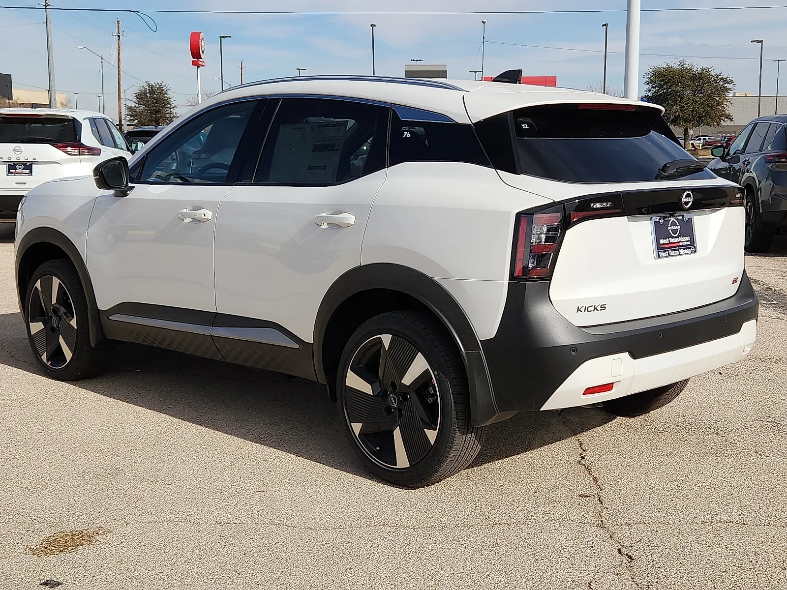 New 2026 QAC Aspen Whit Nissan SR Front-Wheel Drive image 3