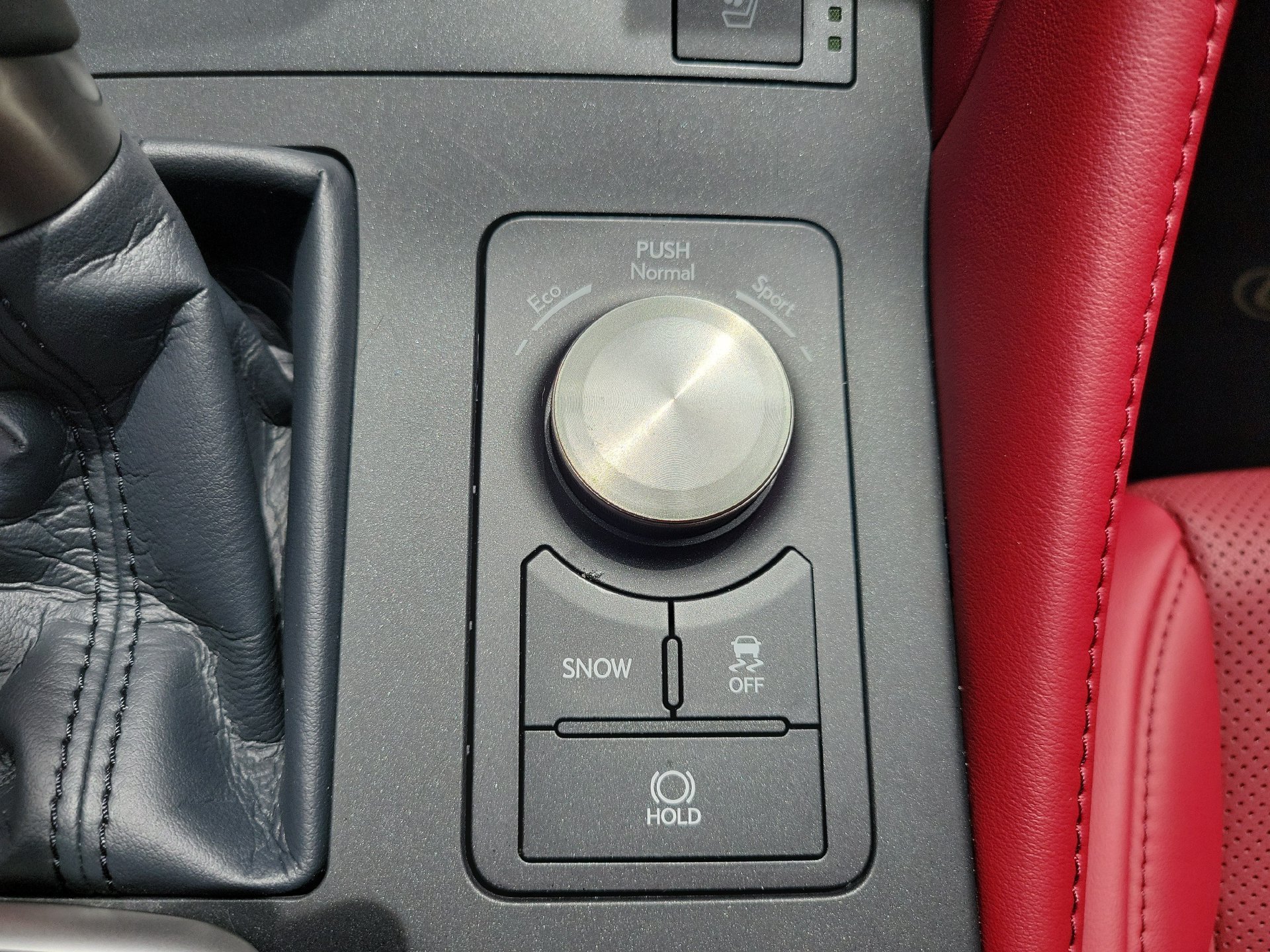 2024 Lexus RC 300 - Photo 41