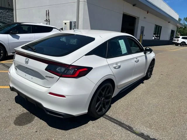 Certified Used 2025 Platinum White Pearl Honda Sport image 3