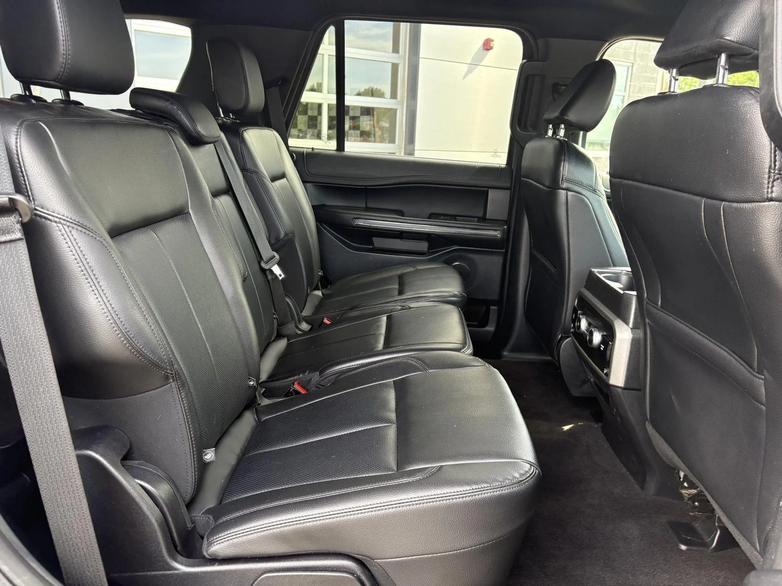 Used 2021 Agate Black Ford XLT image 21