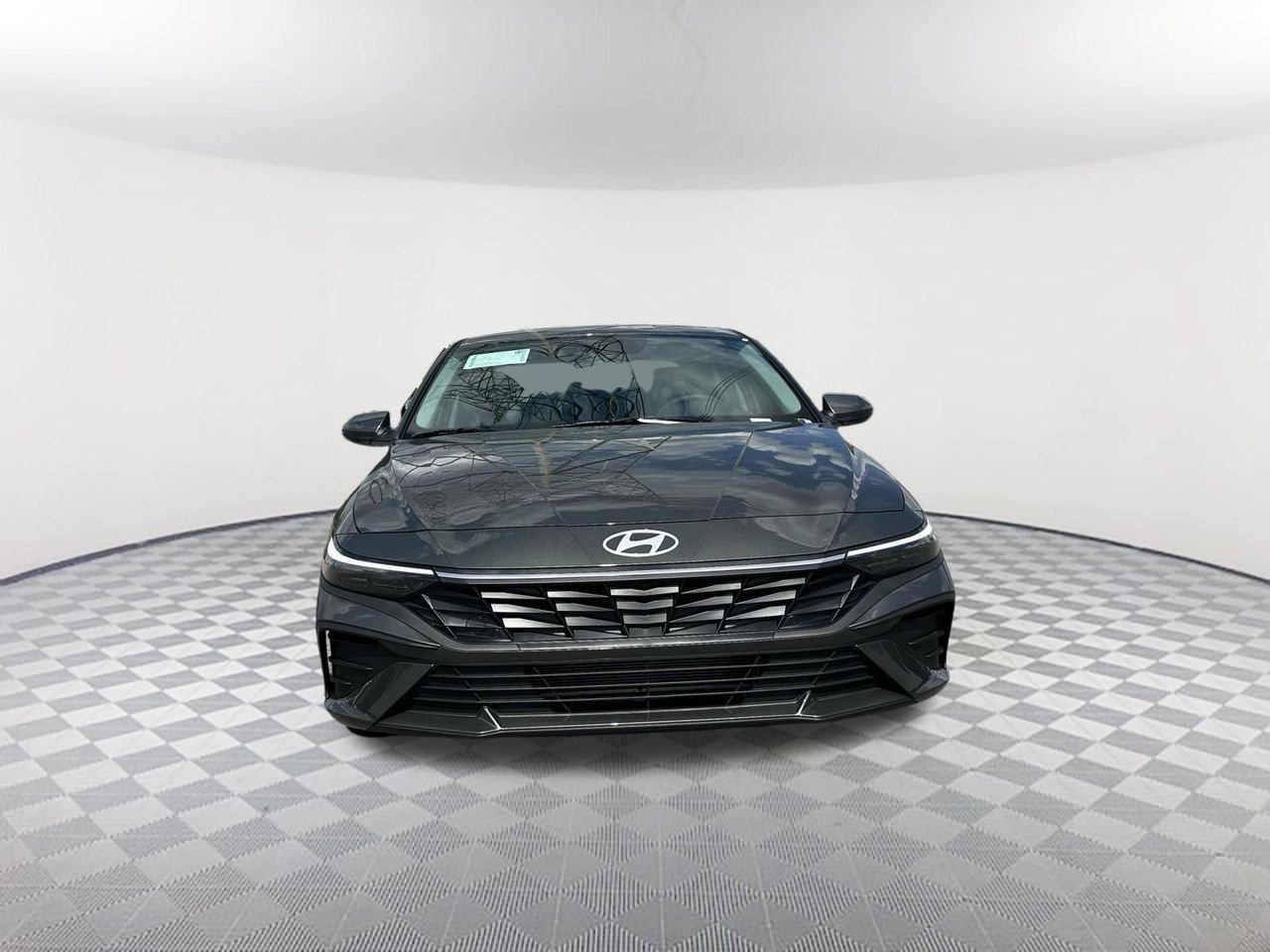 New 2026 Amazon Gray Hyundai SE image 2
