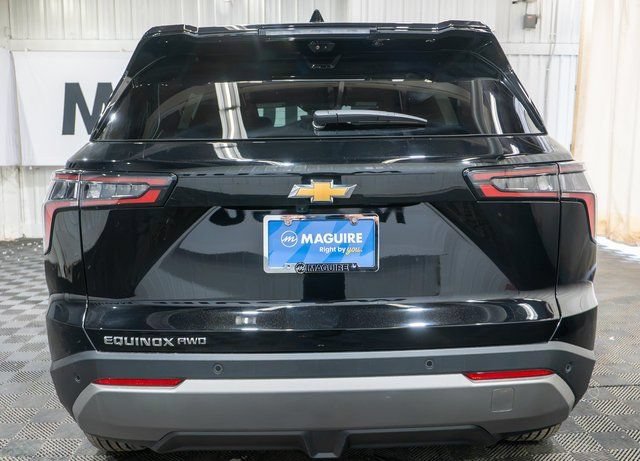 New 2026 Mosaic Black Metallic Chevrolet LT image 6