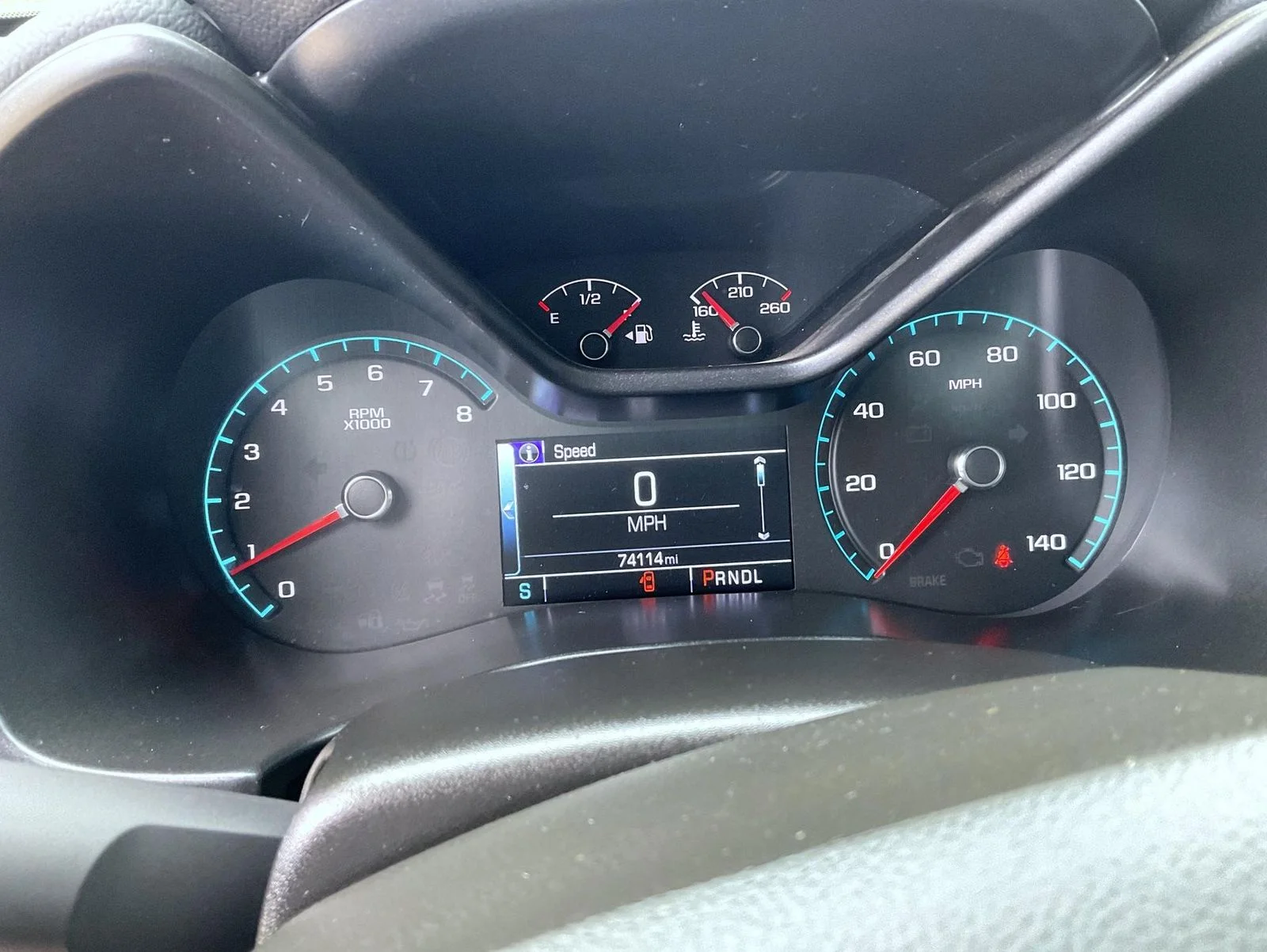 Used 2017 Red Chevrolet Z71 image 12
