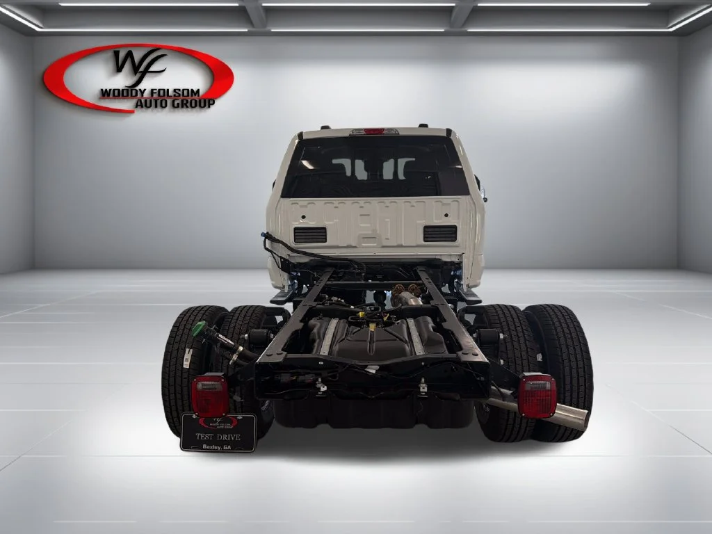 New 2027 White Ford XL image 7